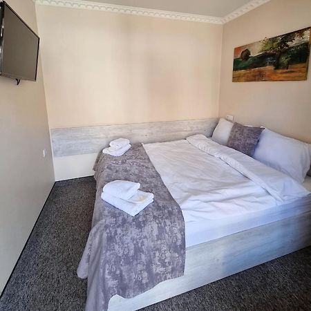 Rail Hotel Tbilisi Bagian luar foto