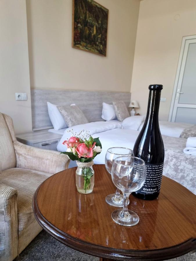 Rail Hotel Tbilisi Bagian luar foto