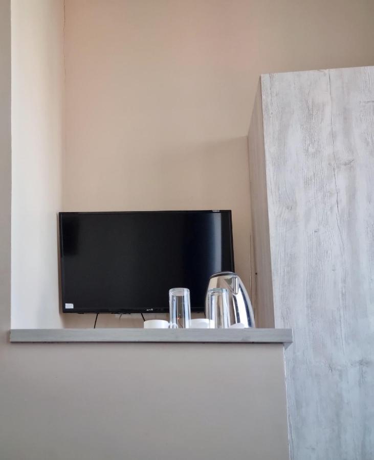 Rail Hotel Tbilisi Bagian luar foto