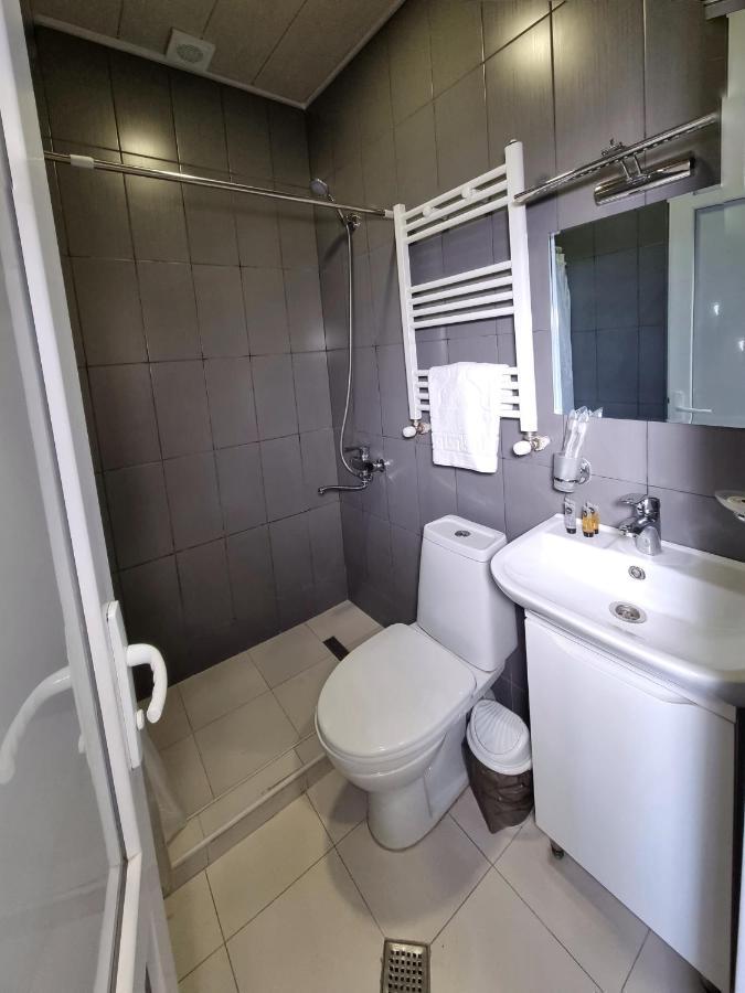 Rail Hotel Tbilisi Bagian luar foto