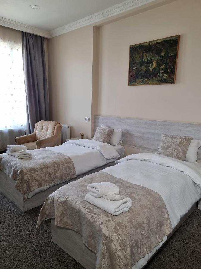 Rail Hotel Tbilisi Bagian luar foto